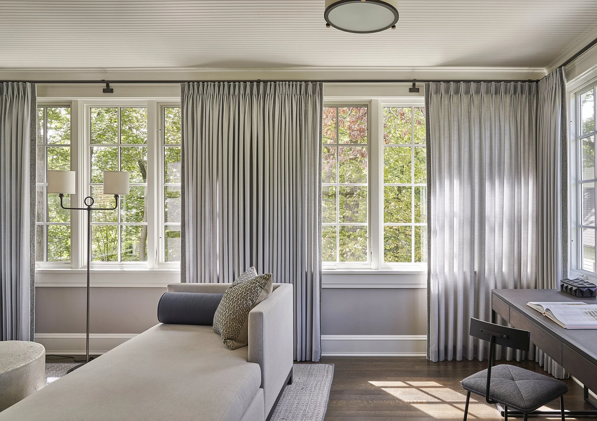 Nordic, French, or Creamy? How to Choose the Right Curtains for Your Interior Style