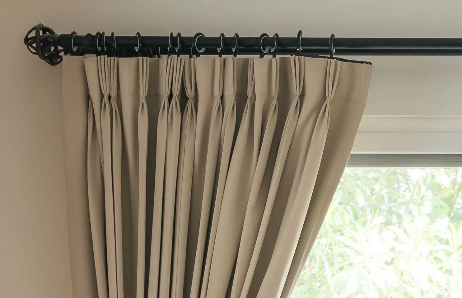 Don’t Just Wash the Fabric: Why Your Curtain Tracks and Rollers Also Need Regular Lubrication