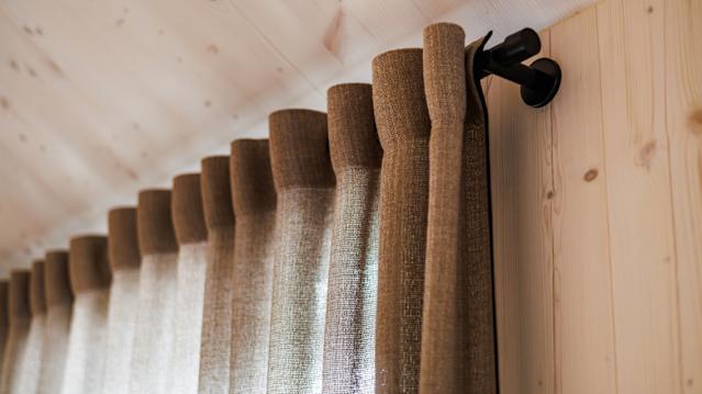 Say Goodbye to Wrinkles: Which Curtain Fabrics Stay Crisp and Look New for Years?